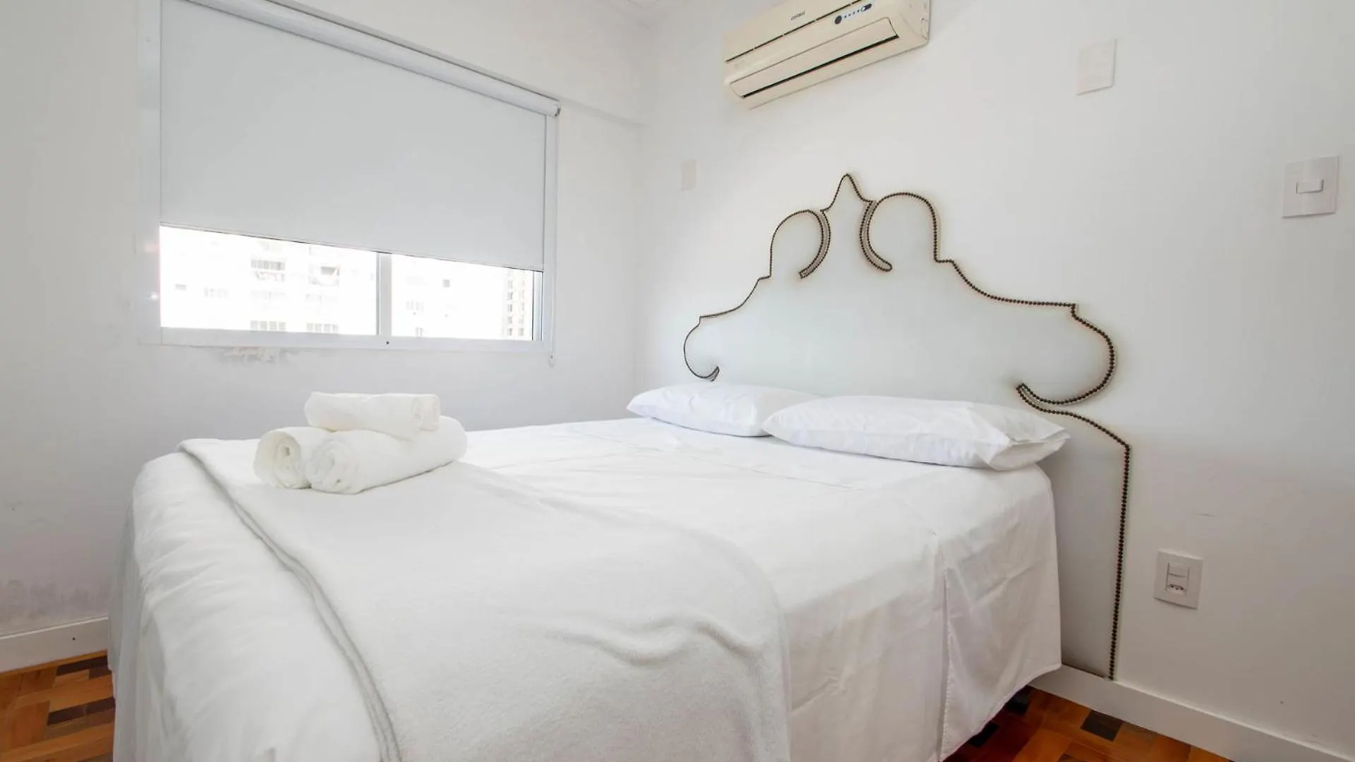 Apto Frente Mar Classico C/ Banheira Tt0163 Balneario Camboriu 0*,  Brazil